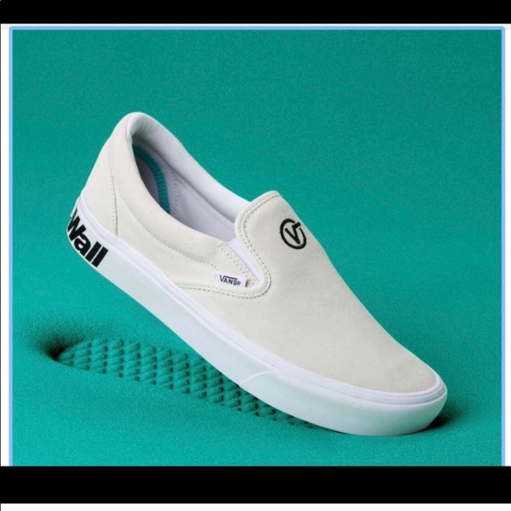 Vans Comfy Cush Slip Ons Men’s 8 Women’s 10